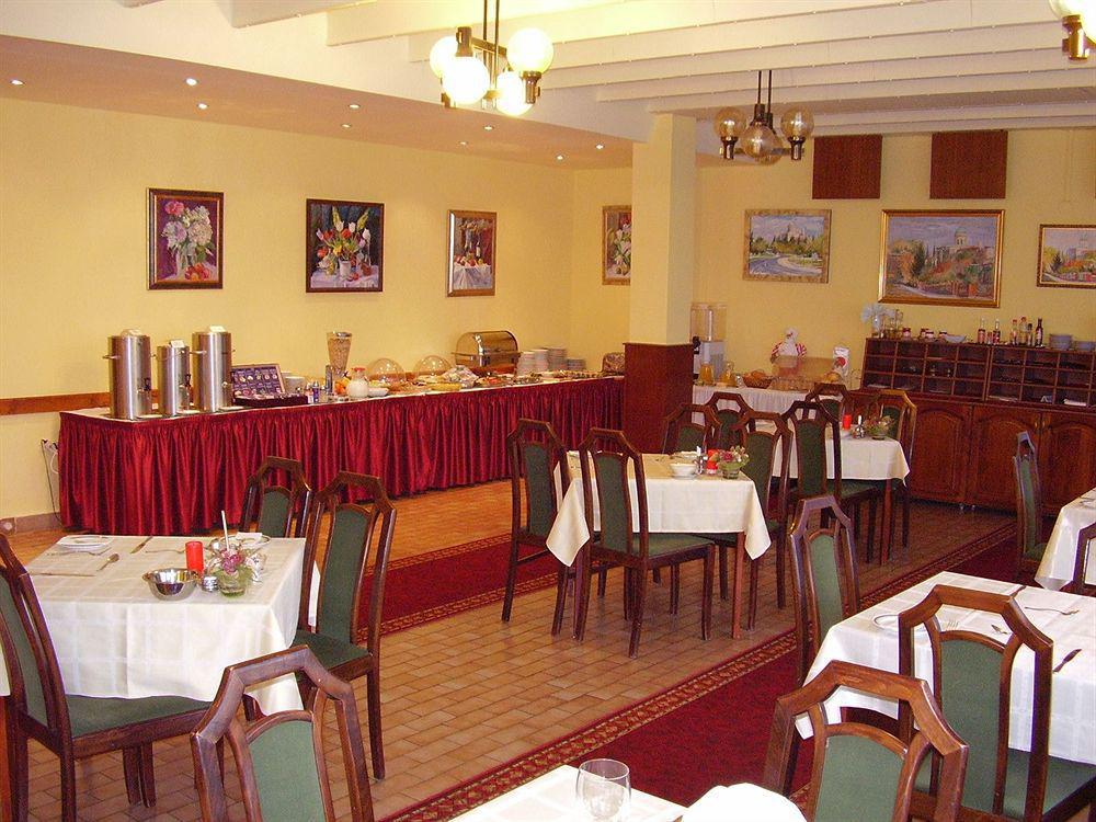 Hotel Esztergom Restaurant bilde