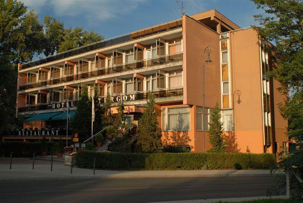 Hotel Esztergom Eksteriør bilde